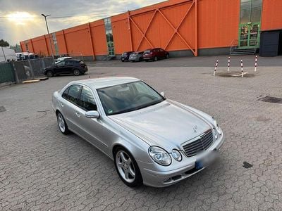 Mercedes E280