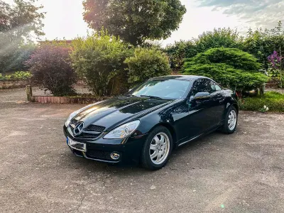 Gebraucht Mercedes SLK200 184 PS (135 kW) 2010 Schwarz Cabrio
