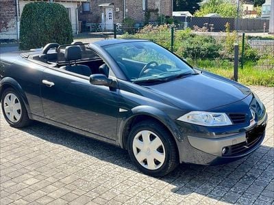 Gebraucht Renault Mégane Cabriolet Privilege 135 PS (99 kW) 2006 Grau Cabrio