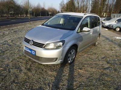 Gebraucht VW Touran Comfortline 140 PS (102 kW) 2013 Silber Van / Kleinbus