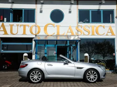 Gebraucht Mercedes SLK200 184 PS (135 kW) 2011 Silber Cabrio