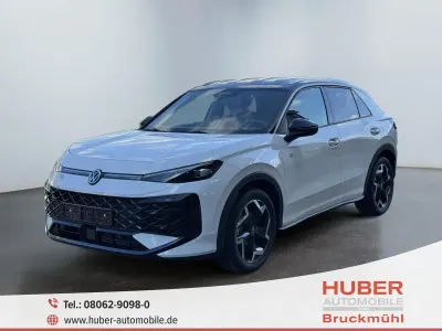 Neu VW T-Roc Pro 150 PS (110 kW) 2026 Pure weiss / schwarzes dach SUV