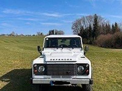 Gebraucht Land Rover Defender 122 PS (89 kW) 2014 Weiß Kombi