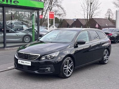 Gebraucht Peugeot 308 SW Allure 120 PS (88 kW) 2017 Schwarz Kombi