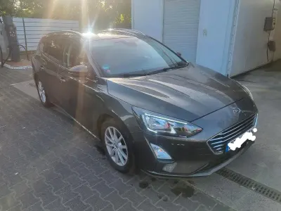 Gebraucht Ford Focus Titanium 120 PS (88 kW) 2020 Silber Kombi