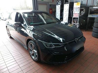 Usata VW Golf VIII R-line 150 CV (110 kW) 2024 Grigio Berlina
