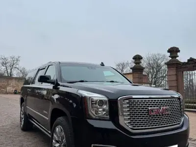 Gebraucht GMC Yukon 426 PS (313 kW) 2015 Schwarz SUV