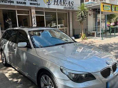 BMW 525