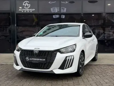Gebraucht Peugeot 208 Active 75 PS (55 kW) 2024 Weiß Kleinwagen