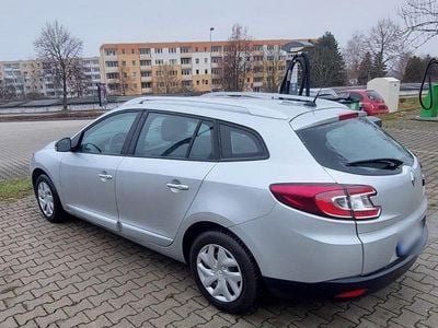 Gebraucht Renault Mégane GrandTour 110 PS (80 kW) 2015 Grau Kombi