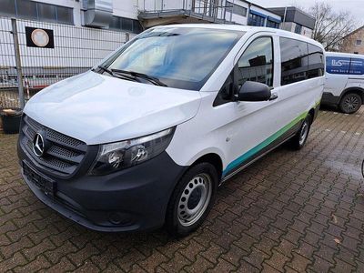 Weiß Gebraucht 2023 Mercedes Vito Van | 34.444 € (Fairer Preis)