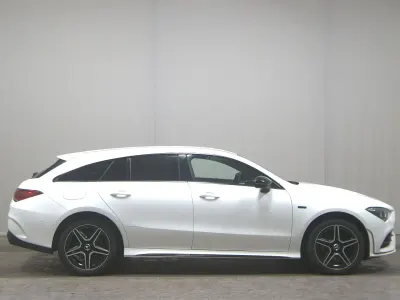 Brugt Mercedes CLA250e Shooting Brake AMG line 218 HK (160 kW) 2020 Hvid Stationcar