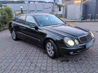 Mercedes E270
