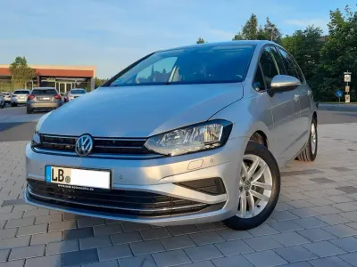 Gebraucht VW Golf Sportsvan Comfortline 110 PS (80 kW) 2018 Grau Van / Kleinbus