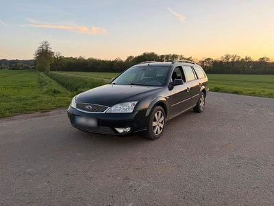 Second-hand Ford Mondeo 131 CP (96 kW) 2007 Negru Break
