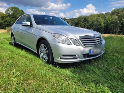Mercedes E220