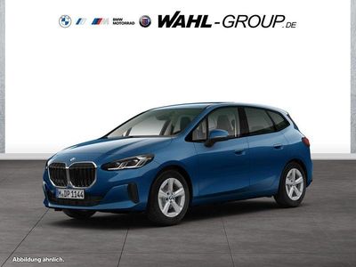 Blau Gebraucht 2025 BMW 220 Active Tourer Performance Van / Kleinbus | 31.890 € (Guter Preis)