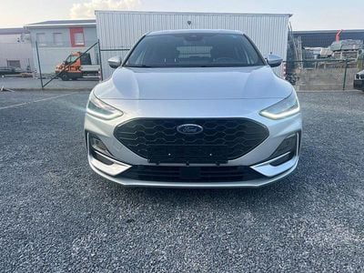 Gebraucht Ford Focus ST-Line 125 PS (91 kW) 2023 Silber Limousine