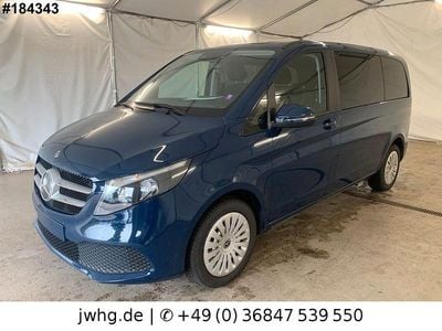 Mercedes V220