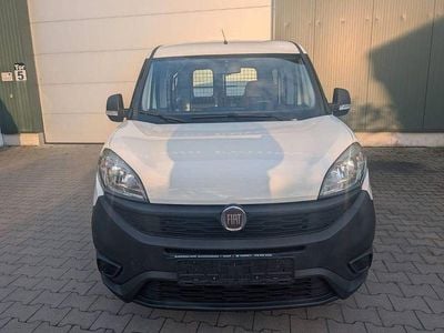 Usata Fiat Doblò Basis 90 CV (66 kW) 2016 Bianco Monovolume