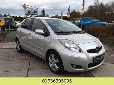 Gebraucht Toyota Yaris Edition 99 PS (72 kW) 2011 Silber Kleinwagen