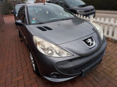 Gebraucht Peugeot 206+ 75 PS (55 kW) 2009 Grau Kleinwagen
