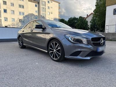 Mercedes CLA180