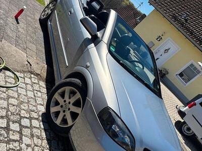 Second-hand Opel Astra Cabriolet 125 CP (91 kW) 2001 Argintiu Cabrio