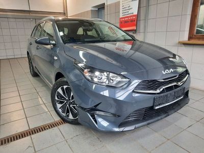 Nouă Kia Ceed Sportswagon 140 CP (102 kW) 2025 Gri Break