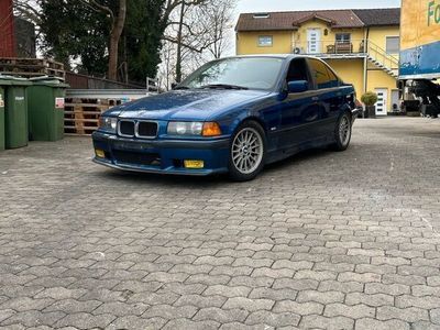 gebraucht BMW 323 E36 i 195.000km