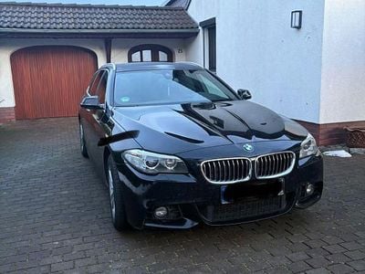 Schwarz Gebraucht 2013 BMW 530 M Sport Kombi | 14.200 € (Fairer Preis)