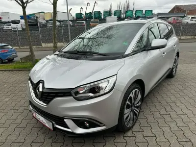 Gebraucht Renault Grand Scénic IV Business 120 PS (88 kW) 2020 Silber Van / Kleinbus