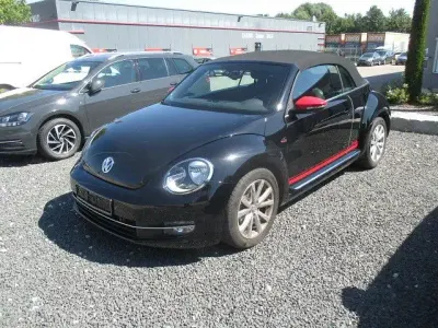 Gebraucht VW Beetle Cabriolet CLUB 105 PS (77 kW) 2015 Schwarz Cabrio