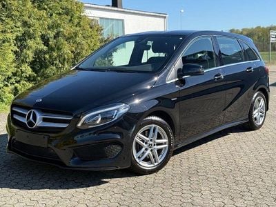 Second-hand Mercedes B200 AMG line 156 CP (114 kW) 2017 Negru Monovolum