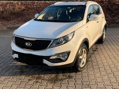 Gebraucht Kia Sportage Spirit 184 PS (135 kW) 2015 Weiß SUV