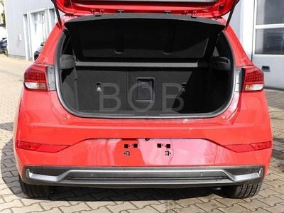 Gebraucht Hyundai i30 Advantage 100 PS (73 kW) 2025 Rot Kleinwagen