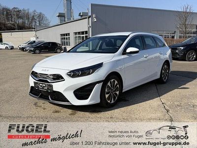 Gebraucht Kia Ceed Sportswagon Spirit 141 PS (103 kW) 2022 Cararraweiss Kombi