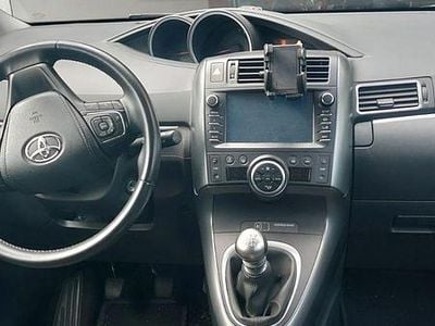 Usata Toyota Verso-S 111 CV (81 kW) 2017 Nero Monovolume