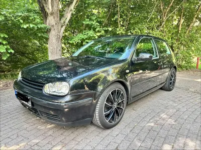Gebraucht VW Golf IV 105 PS (77 kW) 2002 Schwarz Kleinwagen