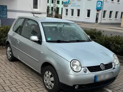 Käytetty VW Lupo 75 HP (55 kW) 2005 Hopea Viistoperä