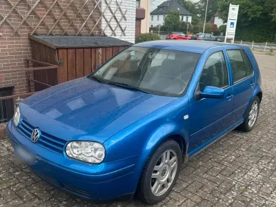 Gebraucht VW Golf IV 75 PS (55 kW) 1999 Blau Kleinwagen