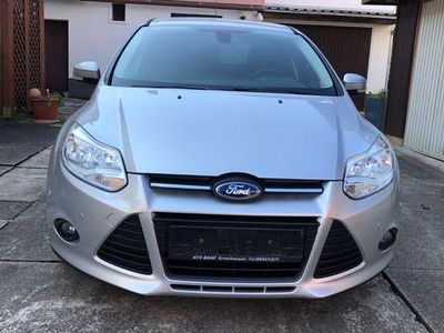 Gebraucht Ford Focus Titanium 116 PS (85 kW) 2013 Silber Limousine