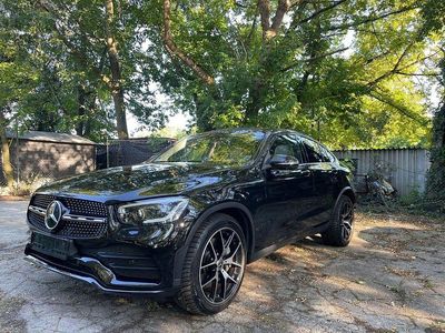 Mercedes GLC300e
