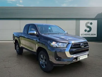 Neu Toyota HiLux Comfort 150 PS (110 kW) 2026 Marlingrau metallic Pickup