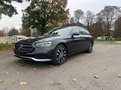 Mercedes E300