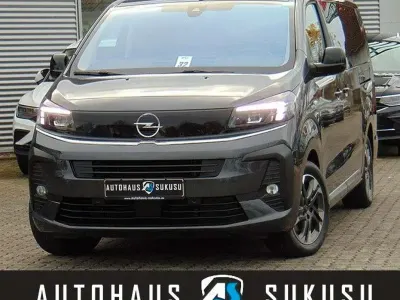 Używany Opel Zafira Life Edition 177 KM (130 kW) 2024 Szary Minivan