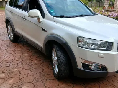 Gebraucht Chevrolet Captiva 190 PS (139 kW) 2012 Weiß SUV