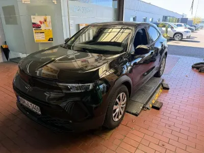 Używany Opel Mokka Ultimate 131 KM (96 kW) 2022 Czarny SUV