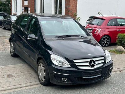 Mercedes B180