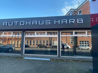 Gebraucht Mercedes C220 AMG 170 PS (125 kW) 2018 Schwarz Limousine